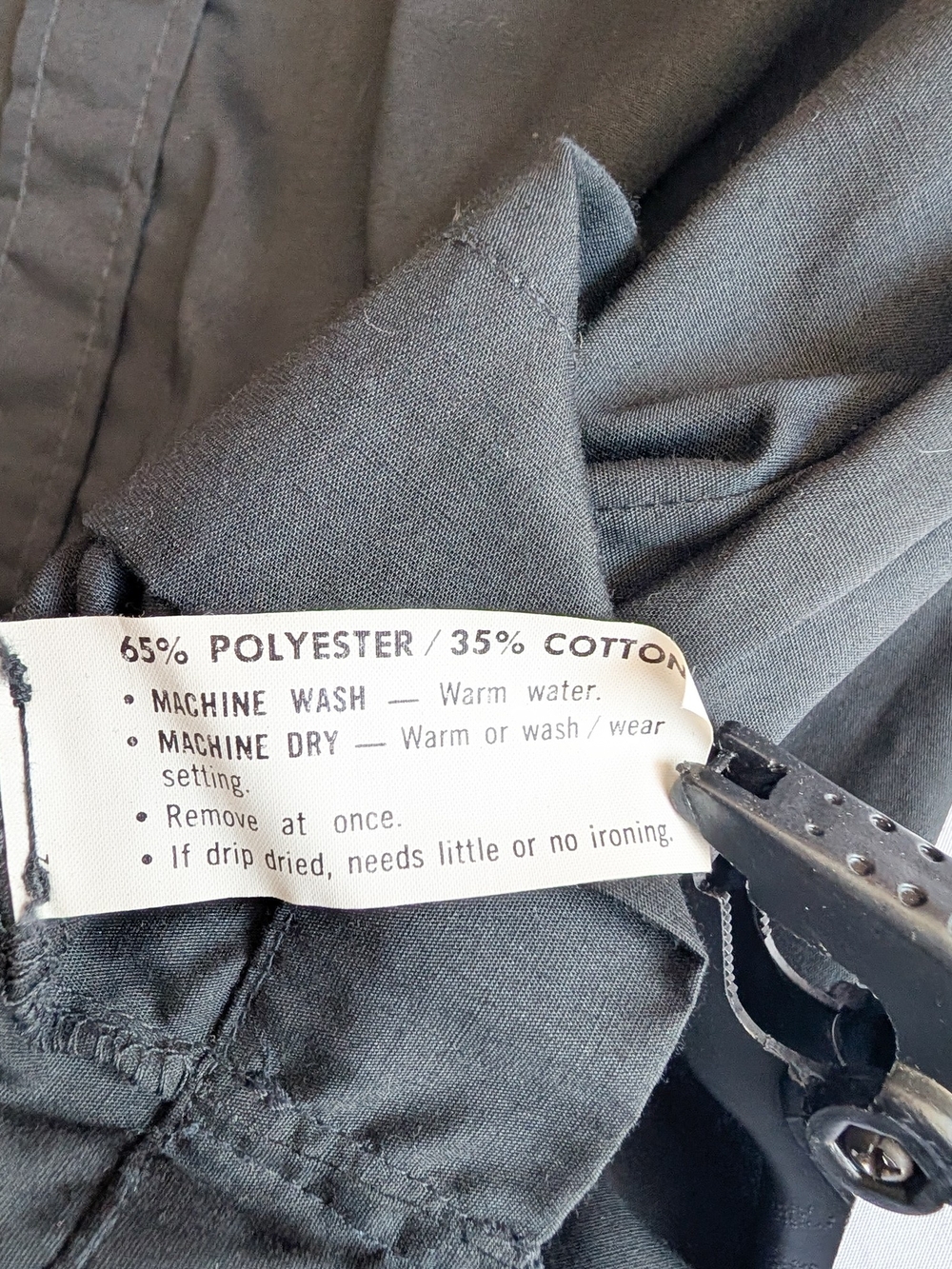 VTG R.J. Toomey Co. Size 17" Black Short Sleeve Button Up Priest USA With Tab - Picture 11 of 11